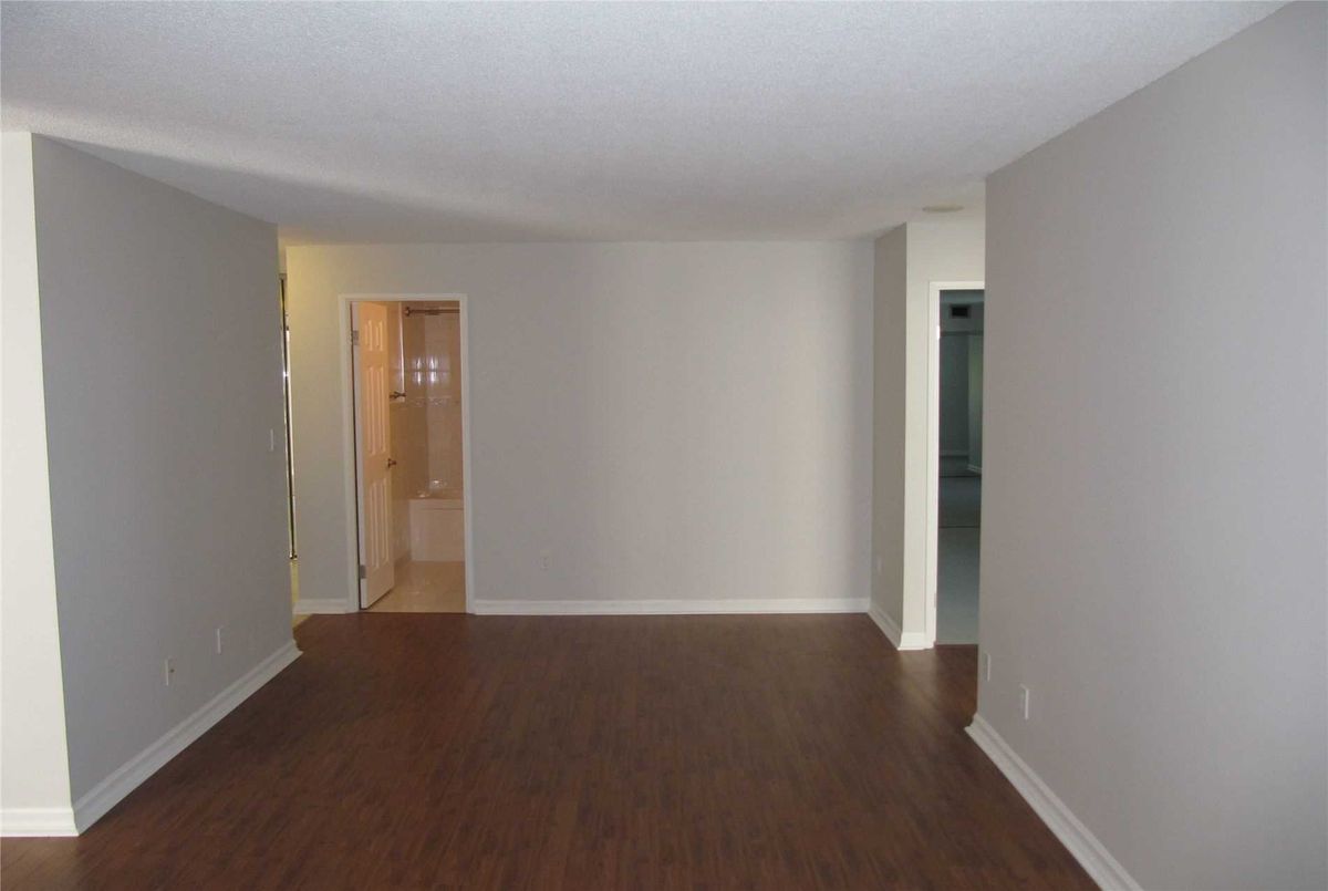 1712-155 Hillcrest Ave 1712-155 Hillcrest Ave Mississauga