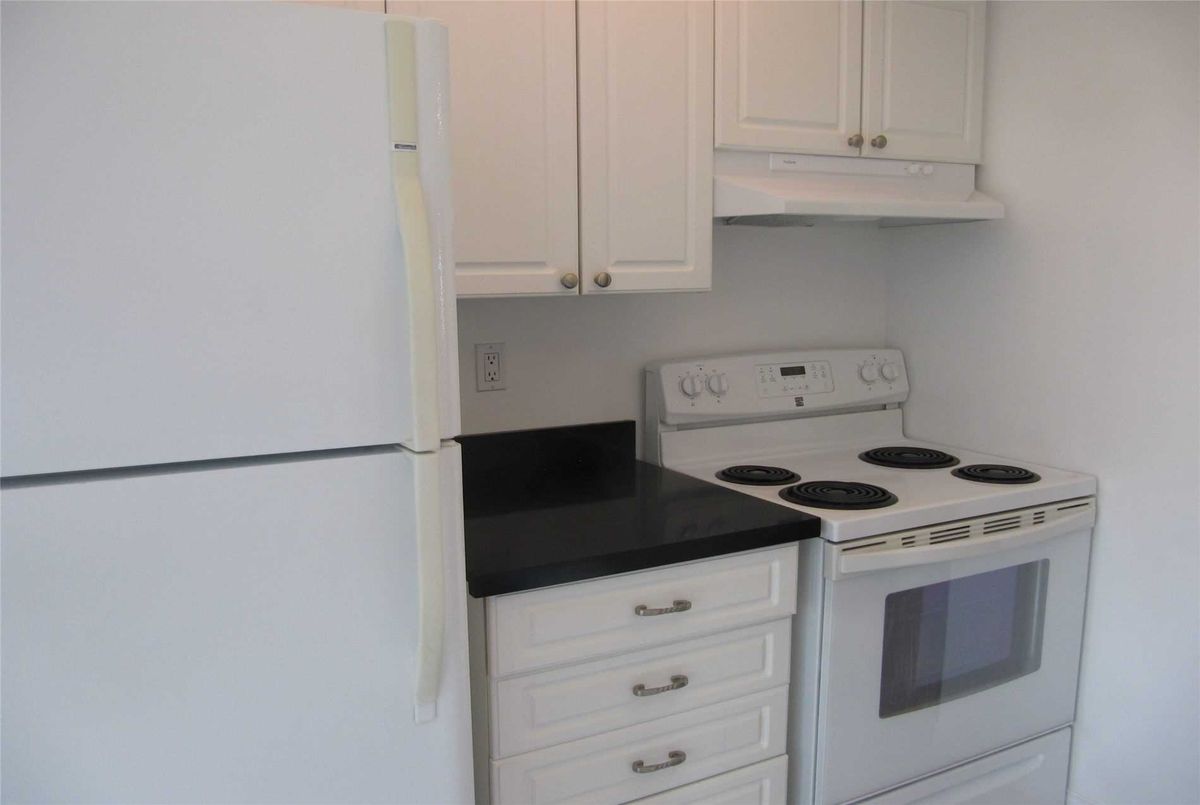1616-115 Hillcrest Ave 1616-115 Hillcrest Ave Mississauga