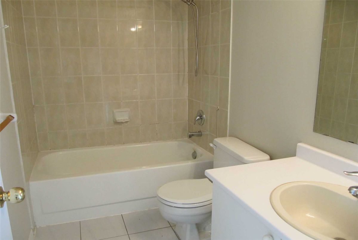 1616-115 Hillcrest Ave 1616-115 Hillcrest Ave Mississauga
