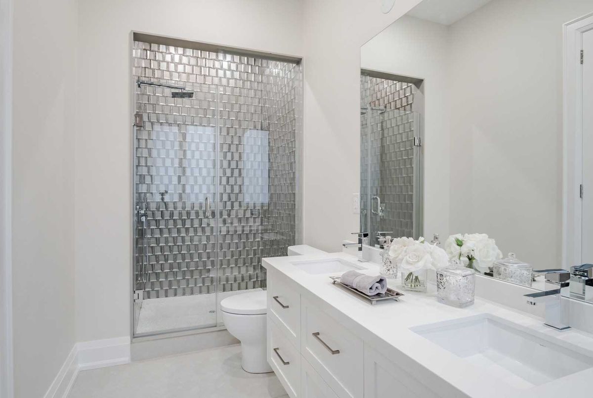 24 Howbert Dr 24 Howbert Dr Toronto