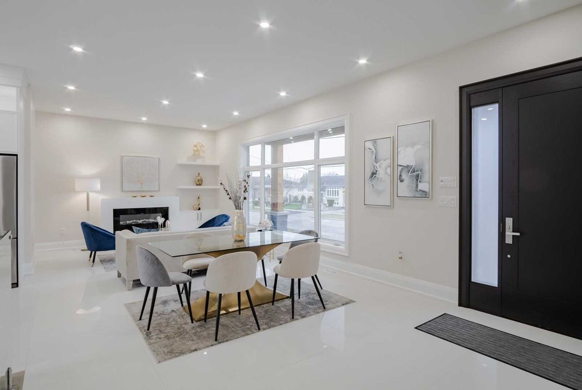 24 Howbert Dr 24 Howbert Dr Toronto