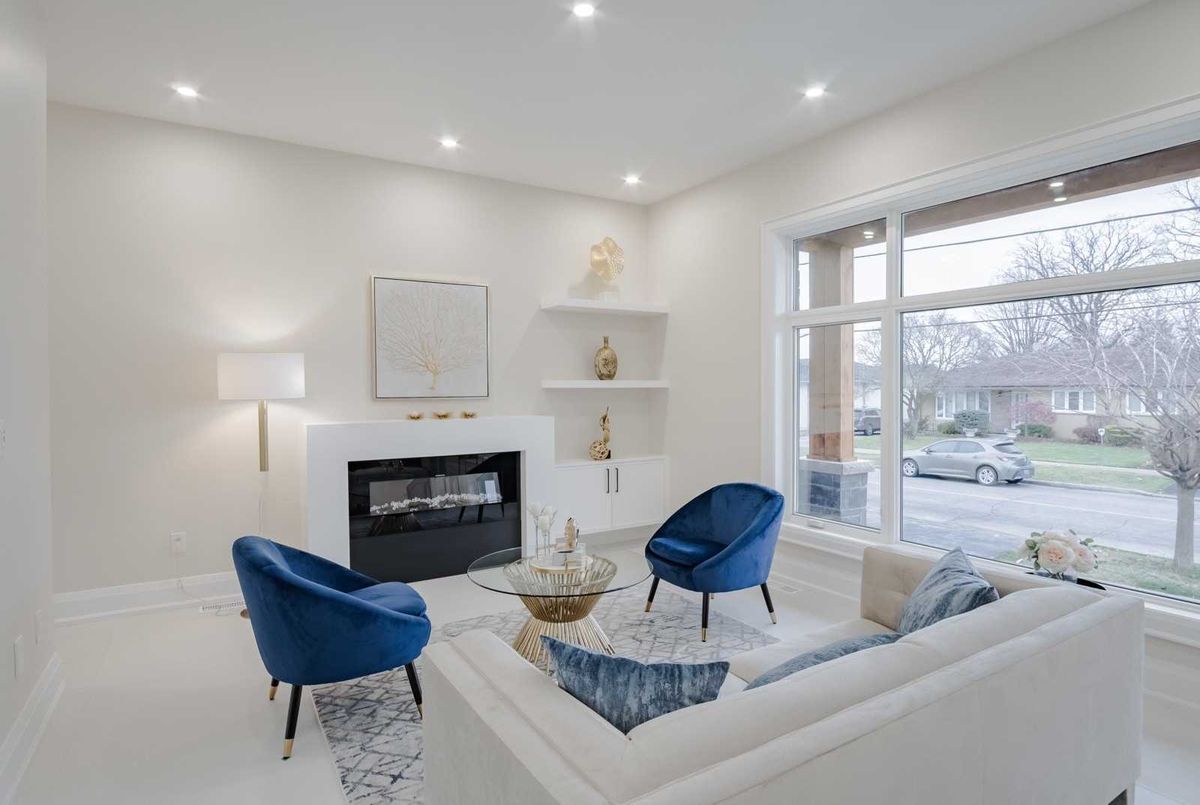 24 Howbert Dr 24 Howbert Dr Toronto