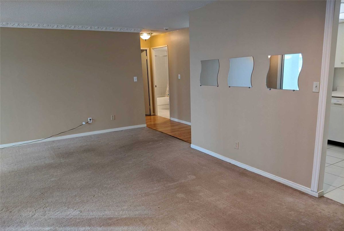 302-155 Hillcrest Ave 302-155 Hillcrest Ave Mississauga