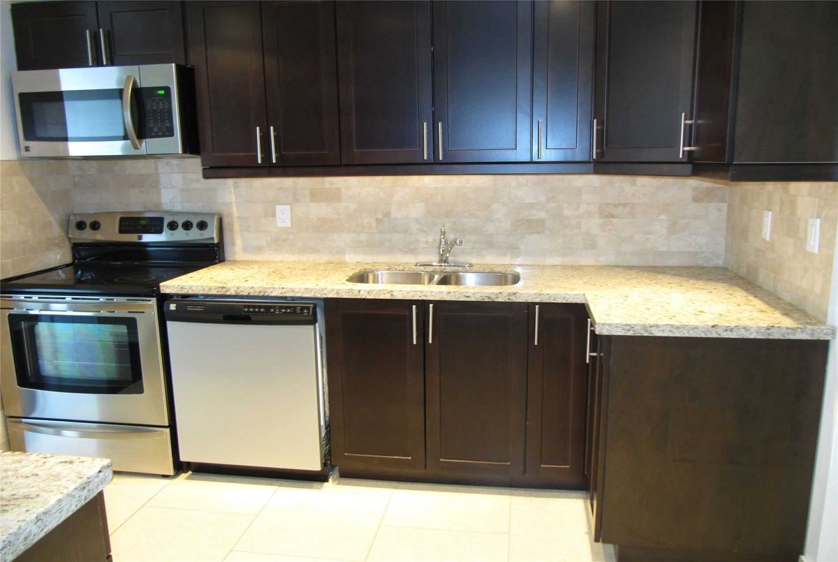 311-145 Hillcrest Ave 311-145 Hillcrest Ave Mississauga
