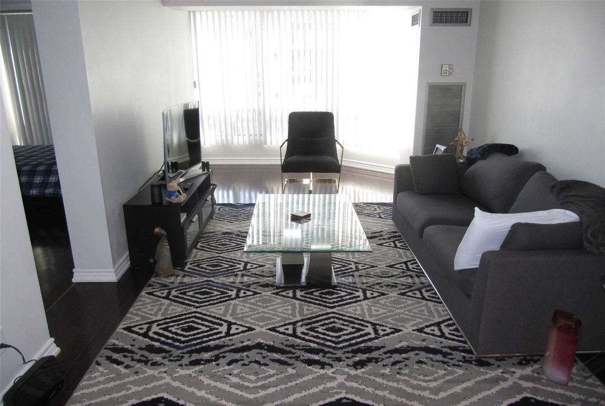 1201-155 Hillcrest Ave 1201-155 Hillcrest Ave Mississauga