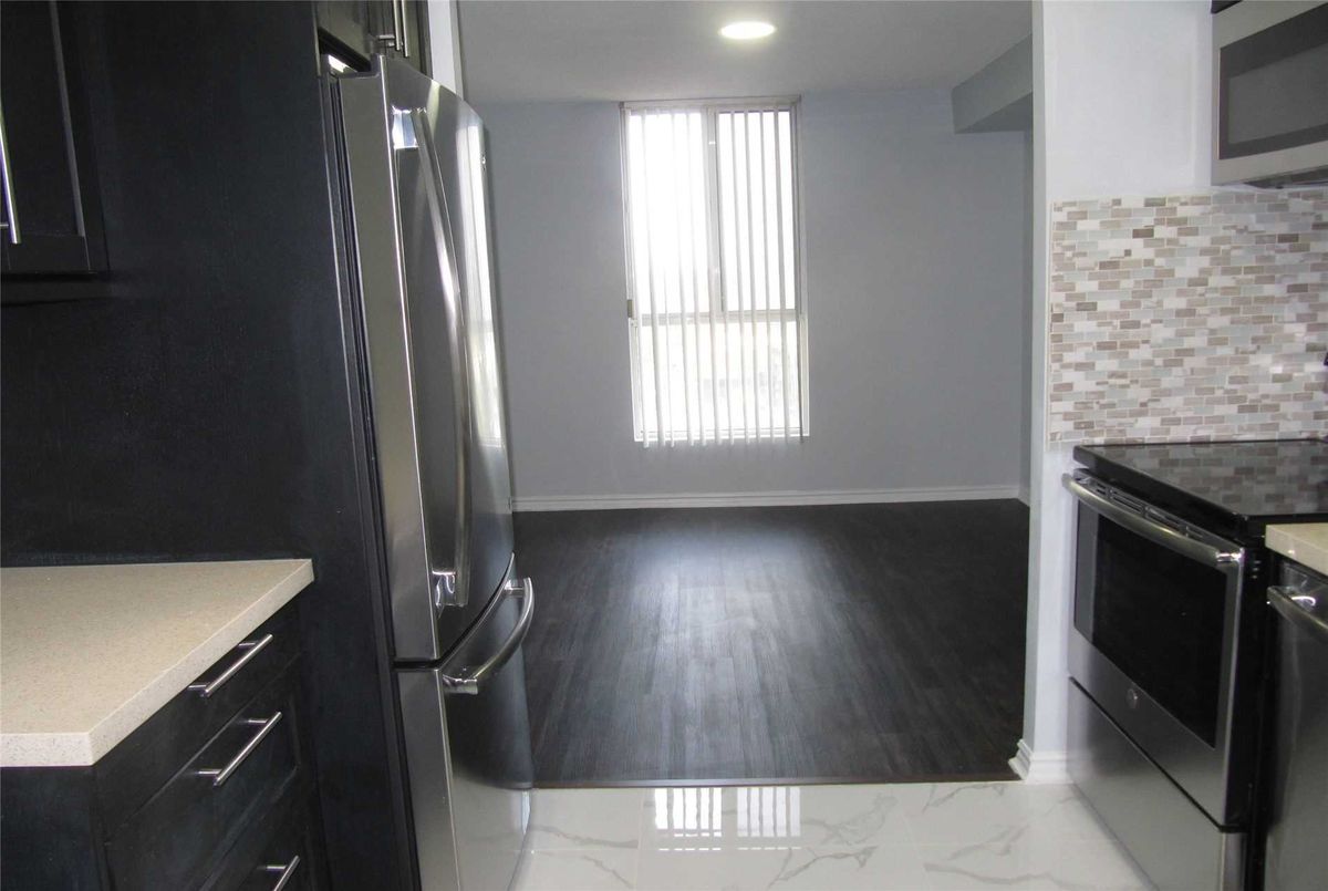 312-155 Hillcrest Ave 312-155 Hillcrest Ave Mississauga