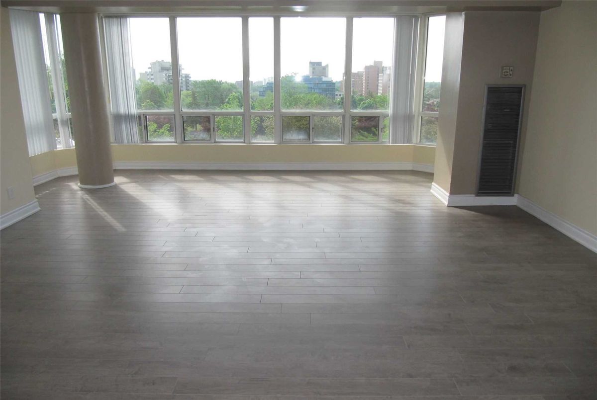 303-155 Hillcrest Ave 303-155 Hillcrest Ave Mississauga