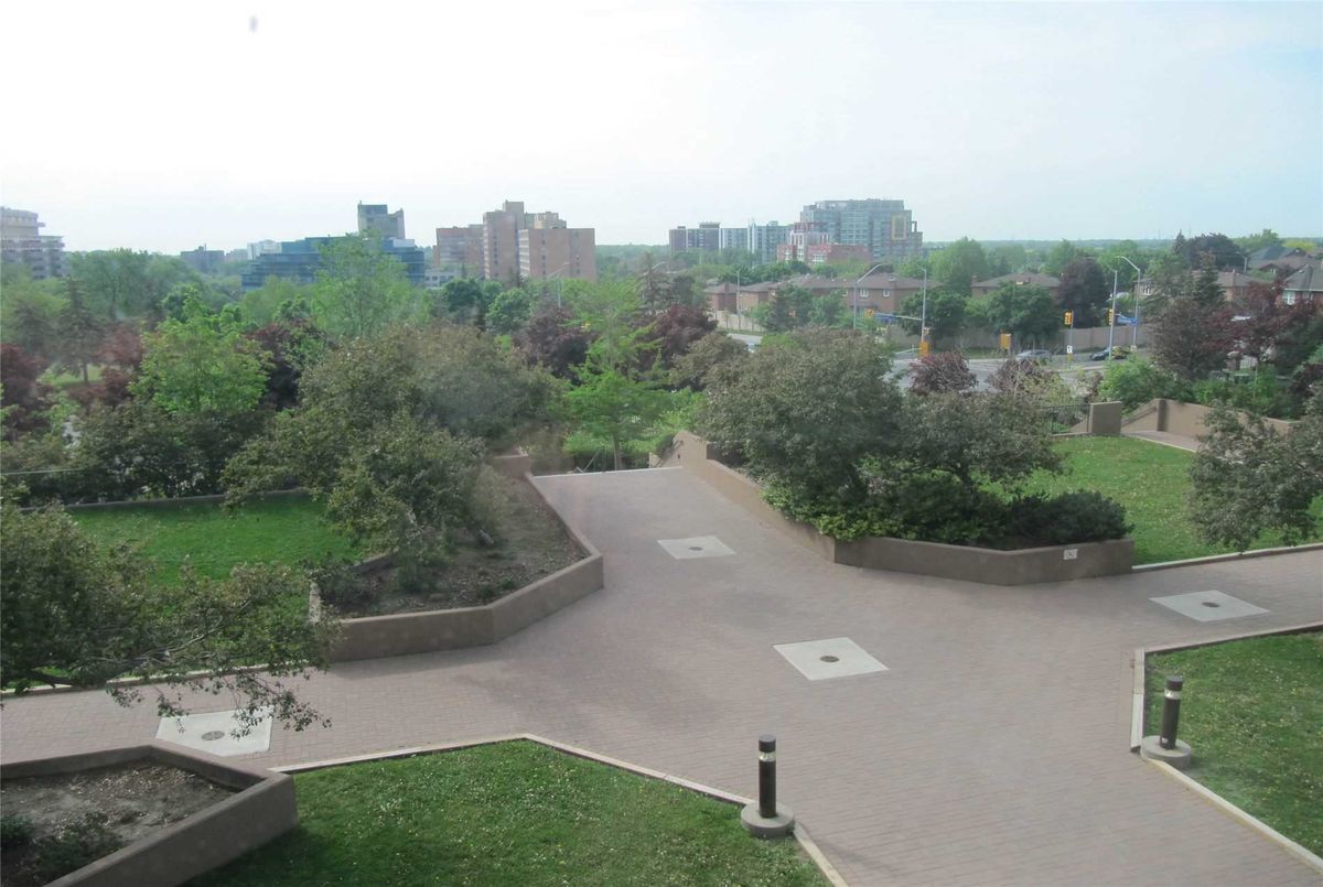 303-155 Hillcrest Ave 303-155 Hillcrest Ave Mississauga