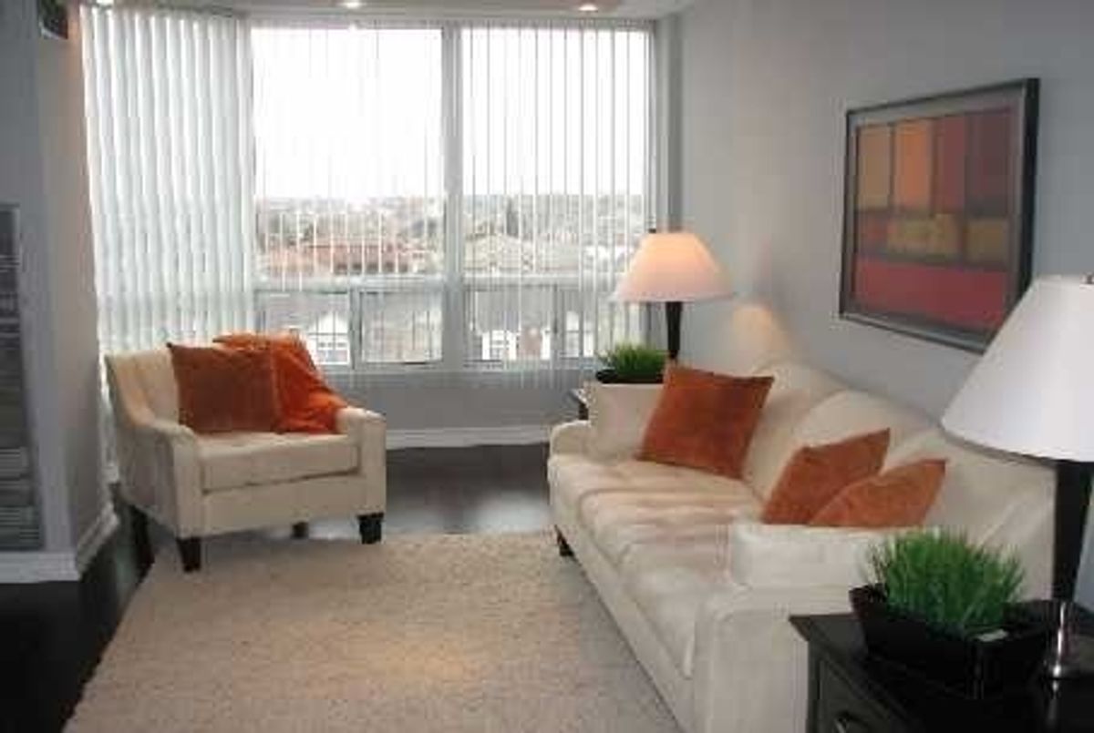711-155 Hillcrest Ave 711-155 Hillcrest Ave Mississauga