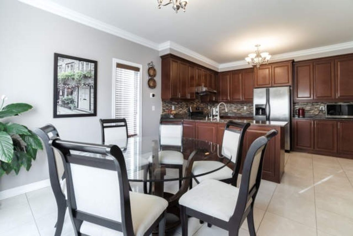 5200 Churchill Meadows Blvd 5200 Churchill Meadows Blvd Mississauga