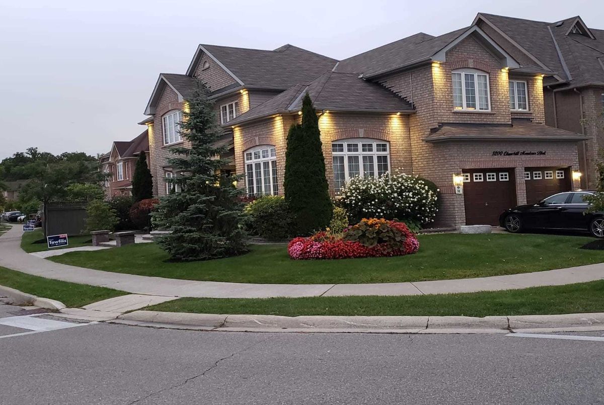 5200 Churchill Meadows Blvd 5200 Churchill Meadows Blvd Mississauga