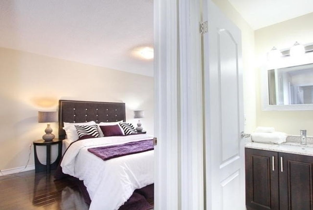 90 Guildford Cres 90 Guildford Cres Brampton