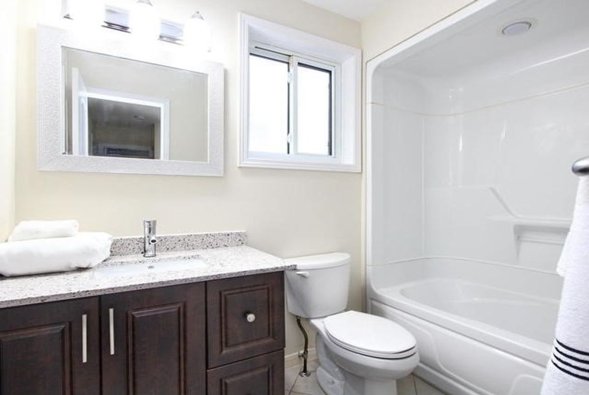 90 Guildford Cres 90 Guildford Cres Brampton