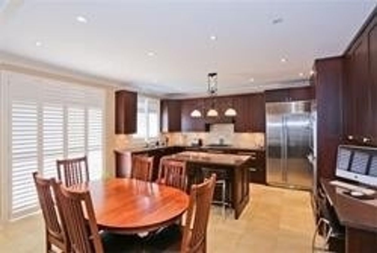 568 Amarone Crt 568 Amarone Crt Mississauga
