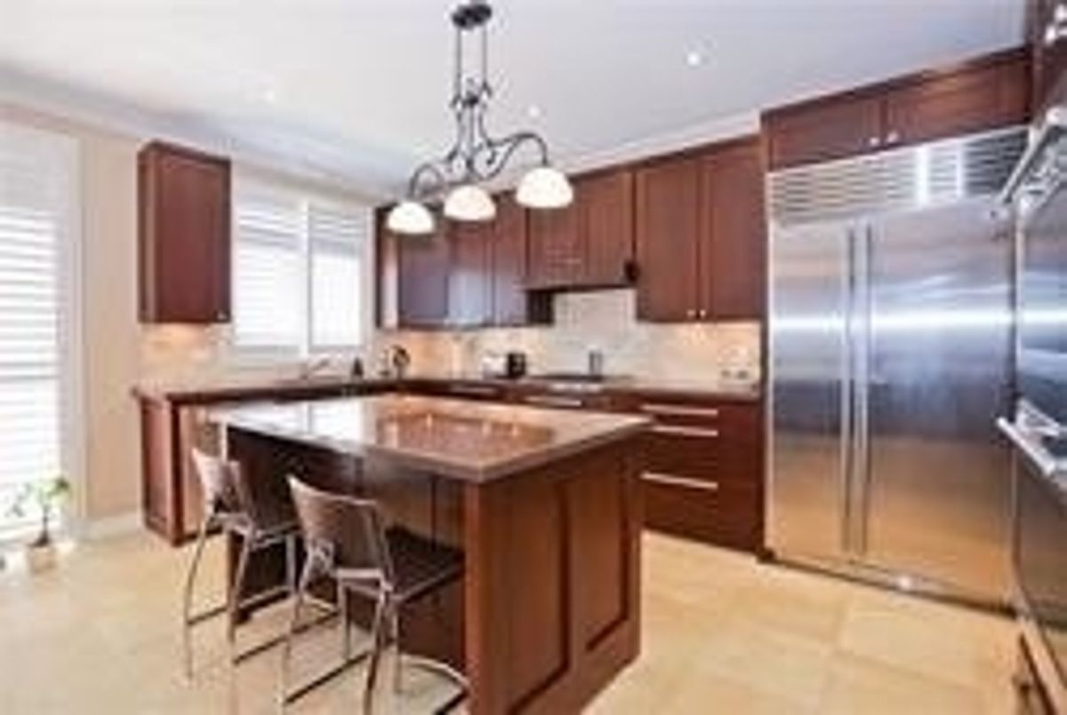 568 Amarone Crt 568 Amarone Crt Mississauga