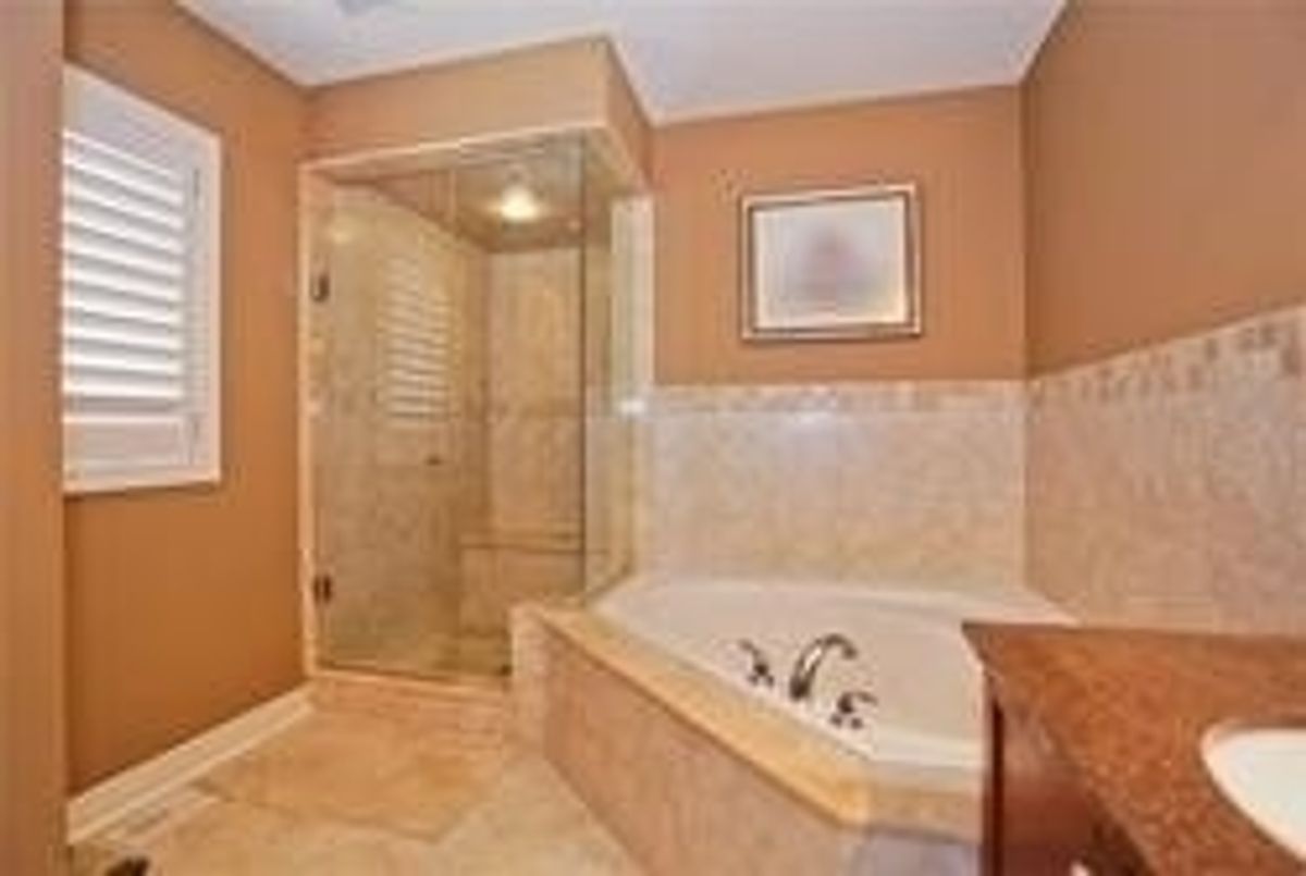 568 Amarone Crt 568 Amarone Crt Mississauga