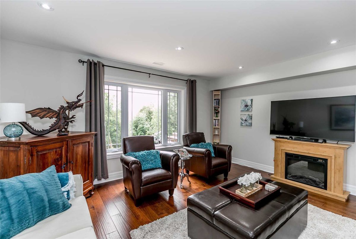 7695 Old Church Rd 7695 Old Church Rd Caledon