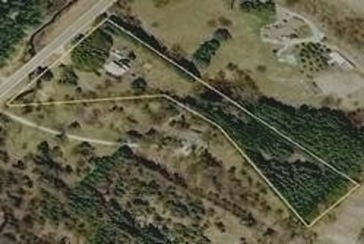 7695 Old Church Rd 7695 Old Church Rd Caledon