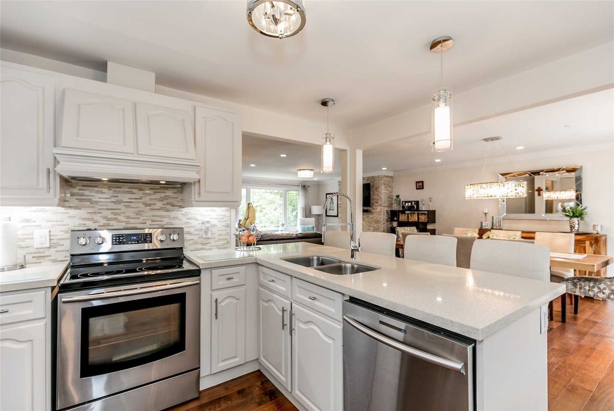 7695 Old Church Rd 7695 Old Church Rd Caledon
