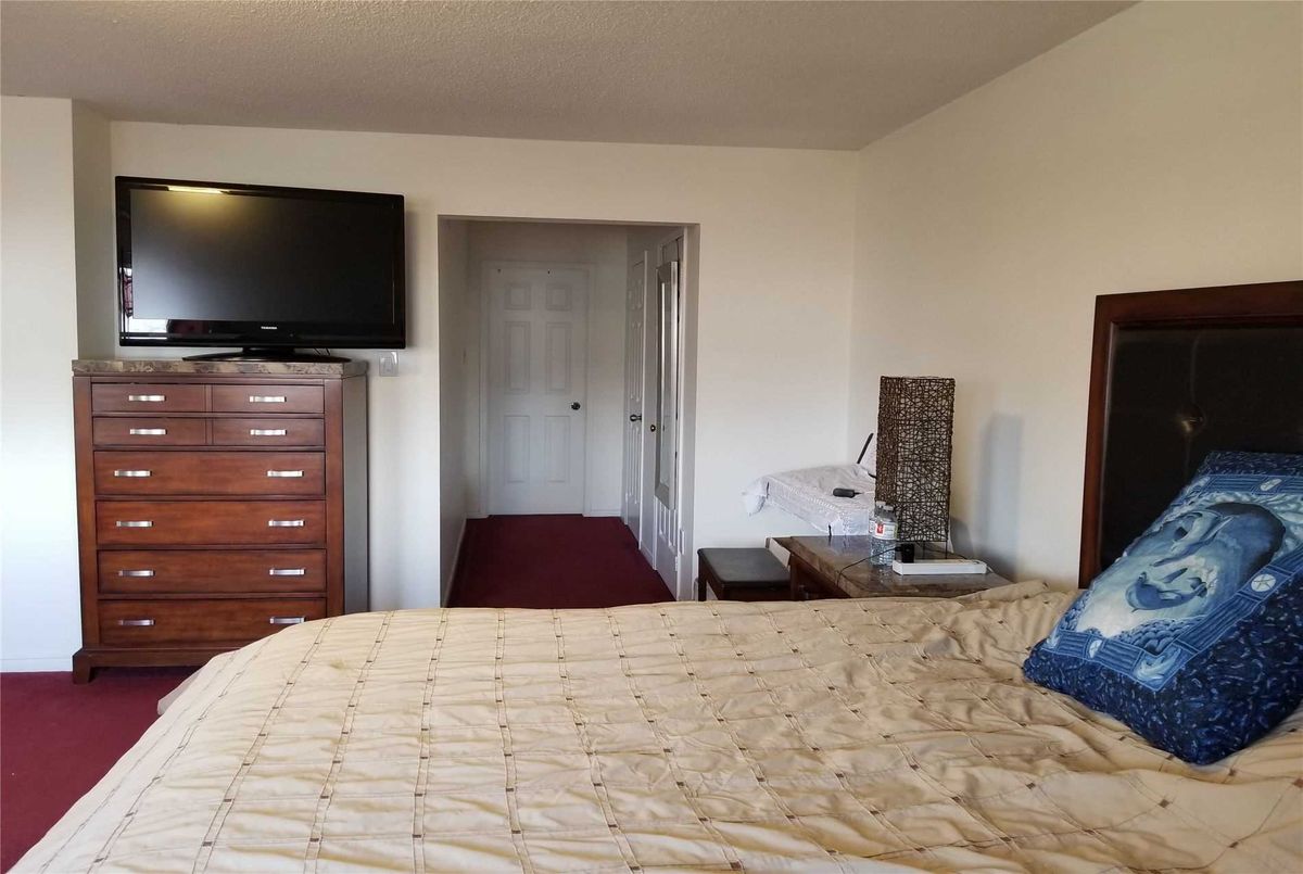 6120 Prairie Circ 6120 Prairie Circ Mississauga