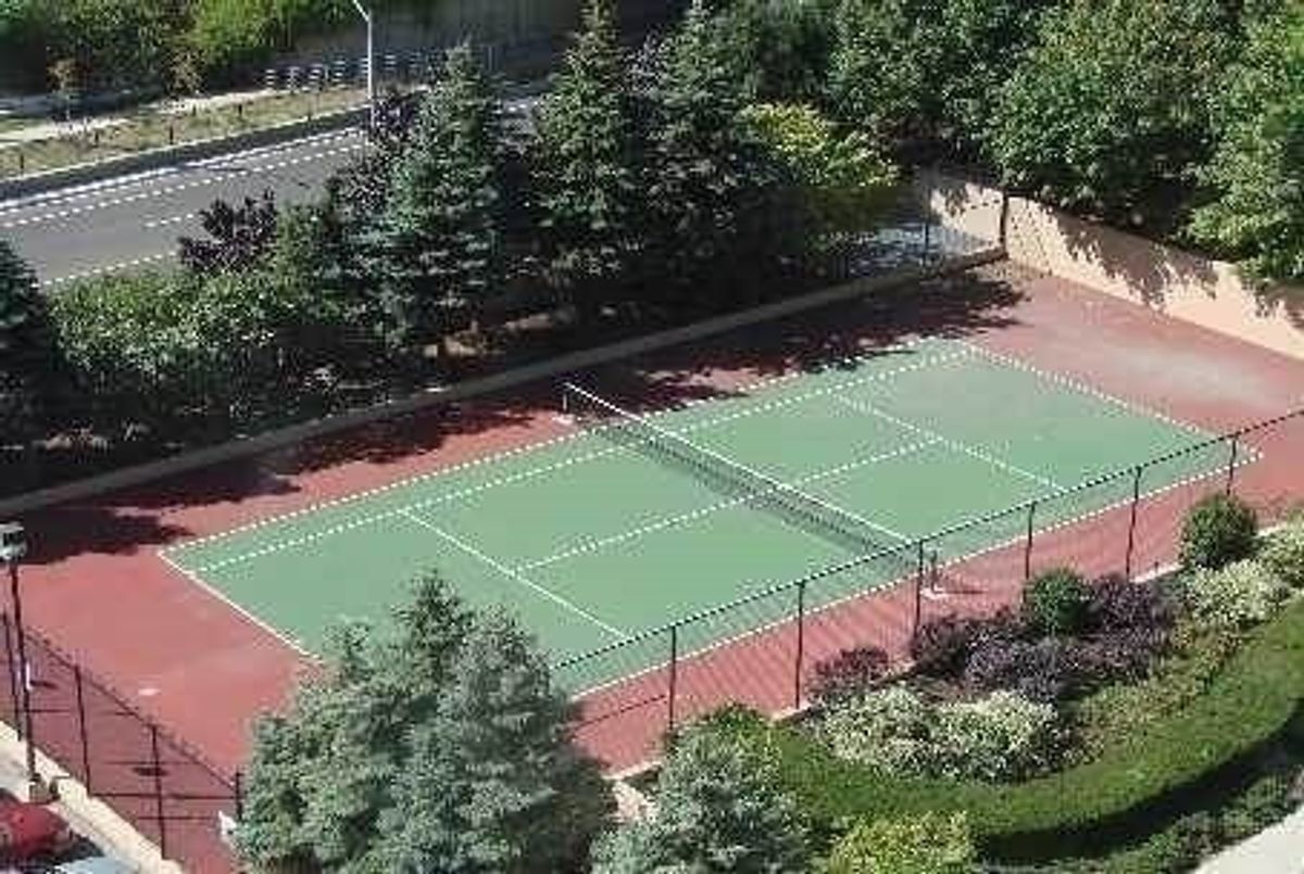 1611-135 Hillcrest Ave 1611-135 Hillcrest Ave Mississauga