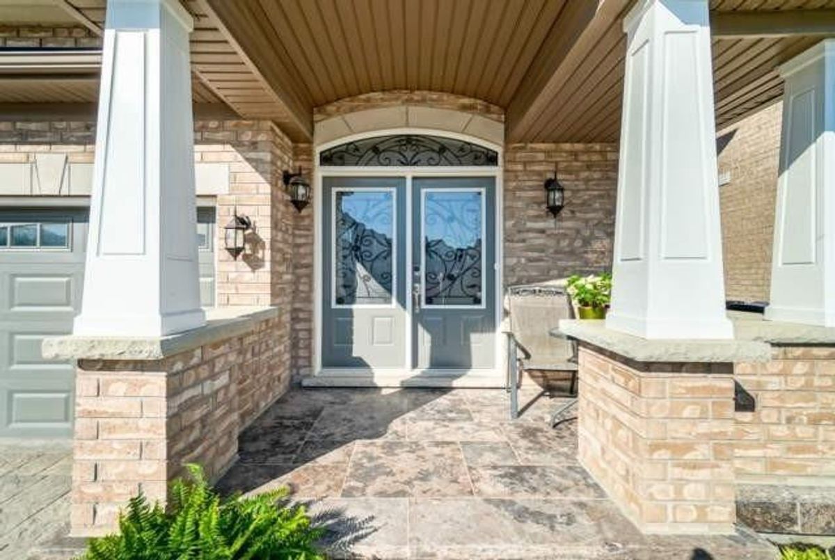 16 Masken Circ 16 Masken Circ Brampton