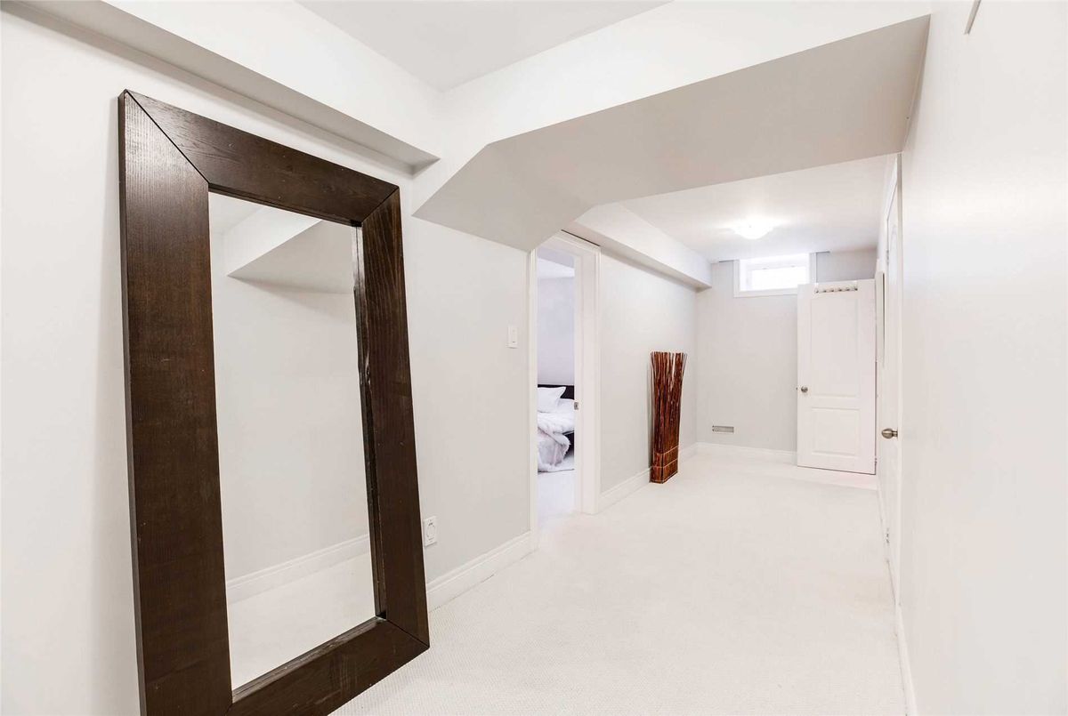 15 Lookout Crt 15 Lookout Crt Halton Hills