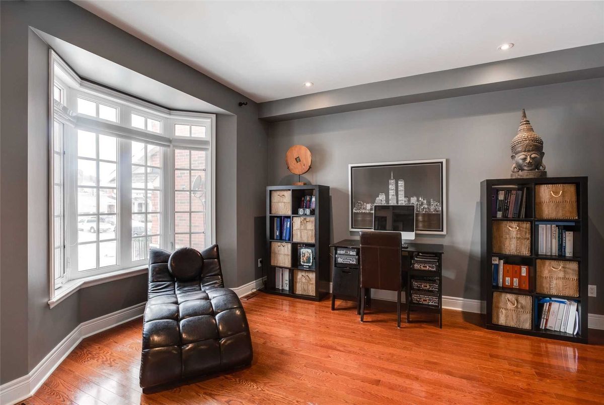 15 Lookout Crt 15 Lookout Crt Halton Hills