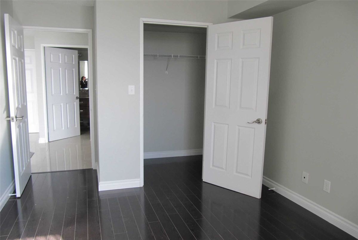 2206-155 Hillcrest Ave 2206-155 Hillcrest Ave Mississauga