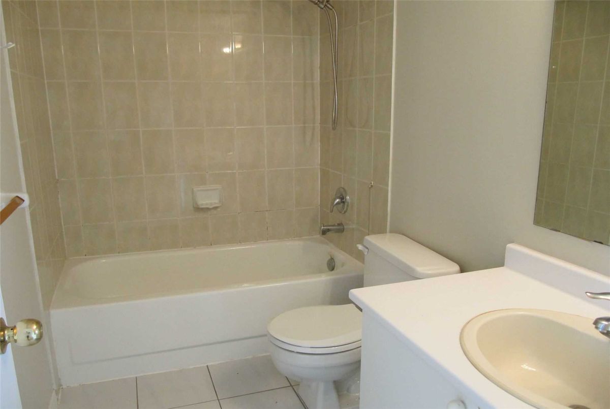 1616-115 Hillcrest Ave 1616-115 Hillcrest Ave Mississauga