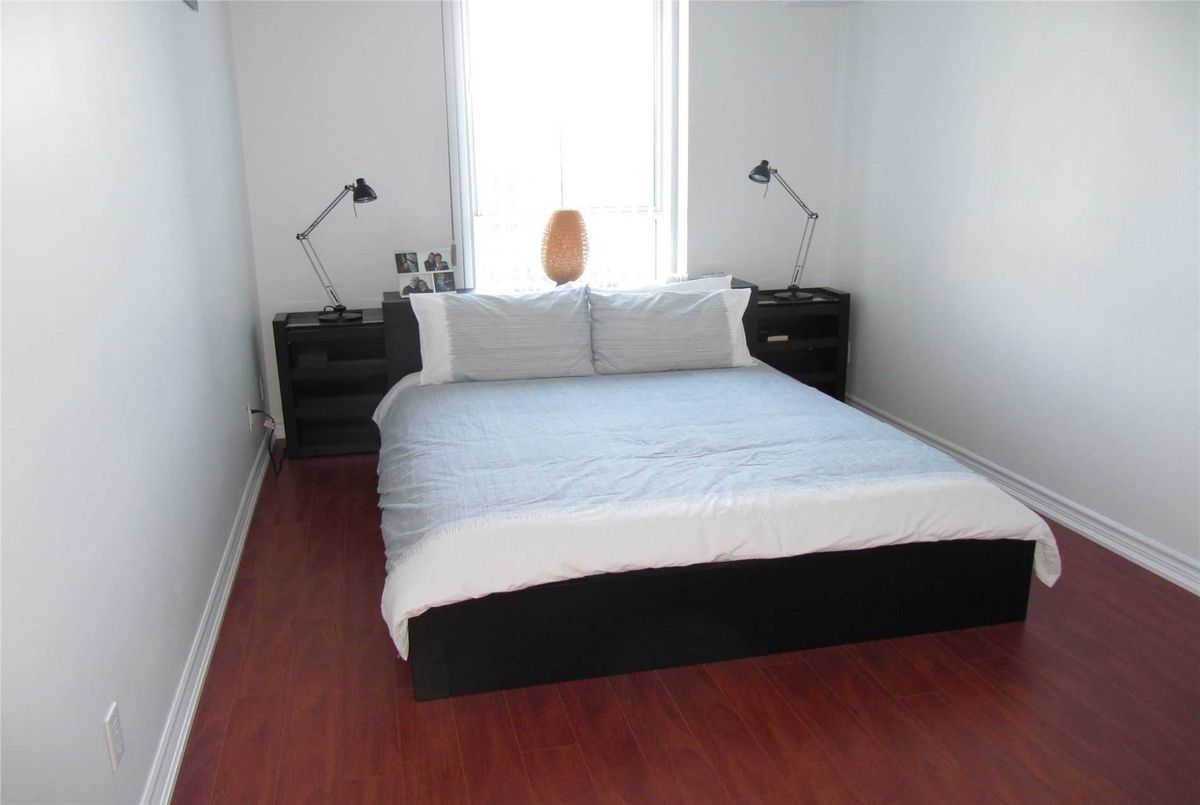 209-155 Hillcrest Ave 209-155 Hillcrest Ave Mississauga