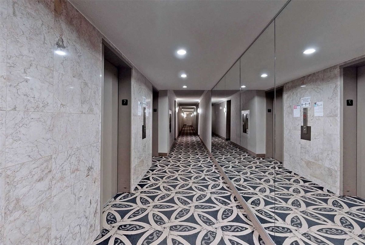 img-gallery