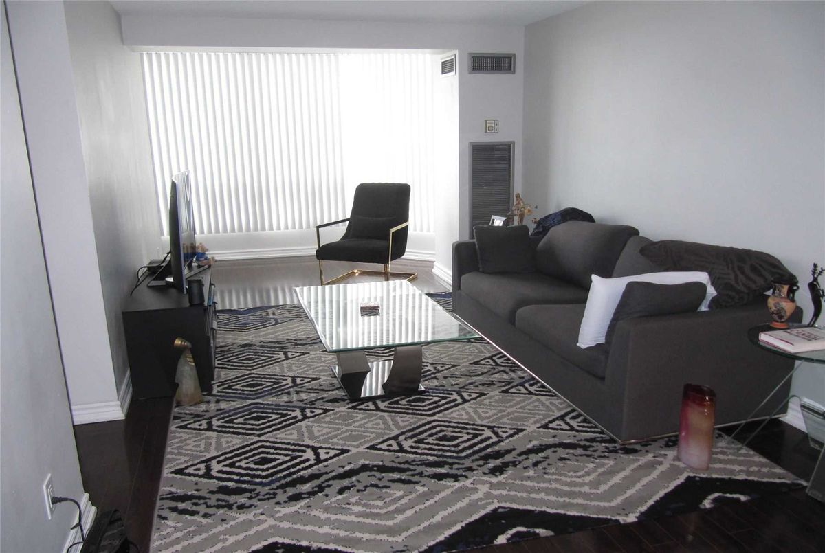 1201-155 Hillcrest Ave 1201-155 Hillcrest Ave Mississauga