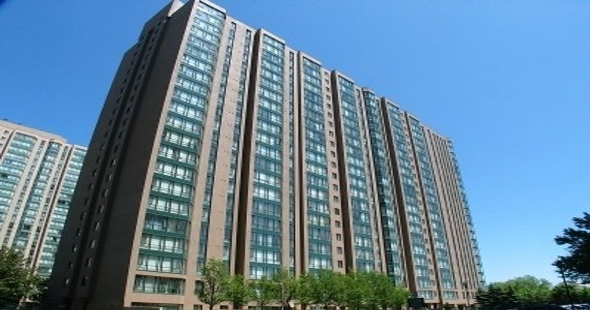 1401-145 Hillcrest Ave Mississauga