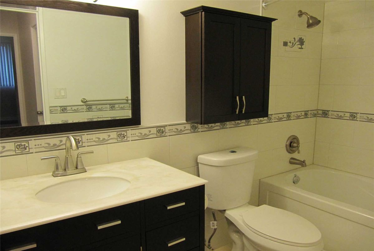 1401-145 Hillcrest Ave 1401-145 Hillcrest Ave Mississauga