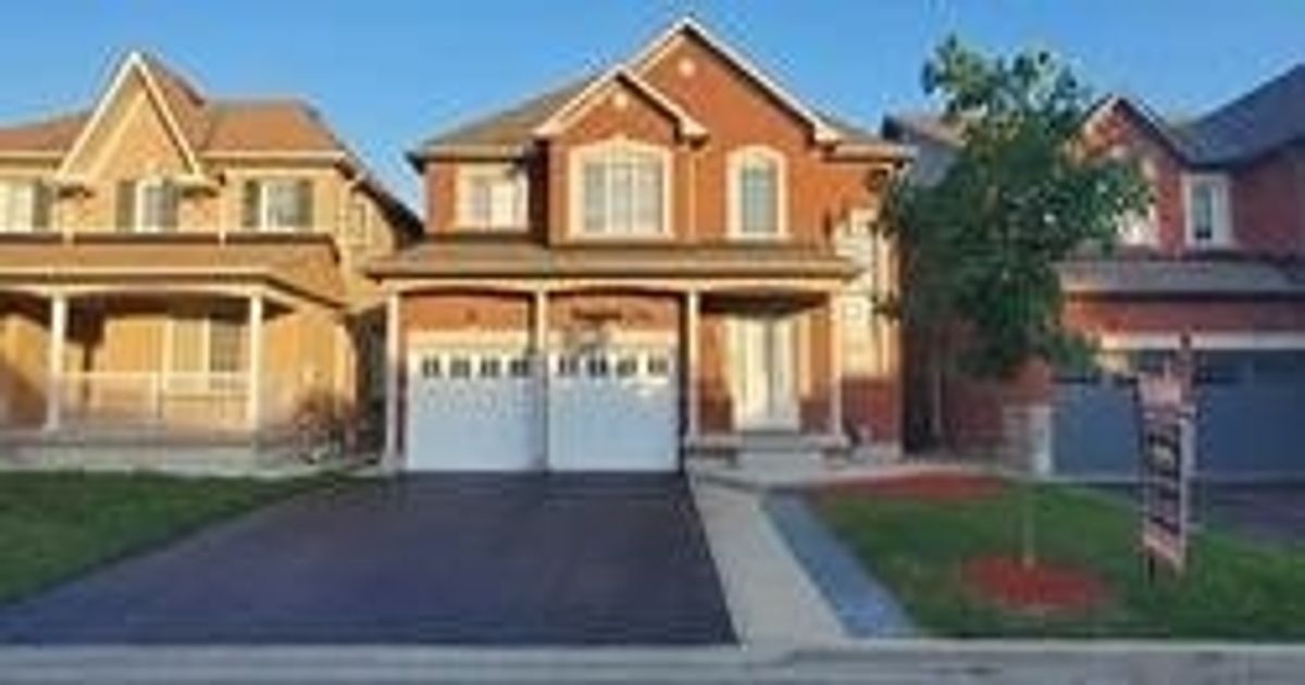 12 Beresford Cres Brampton