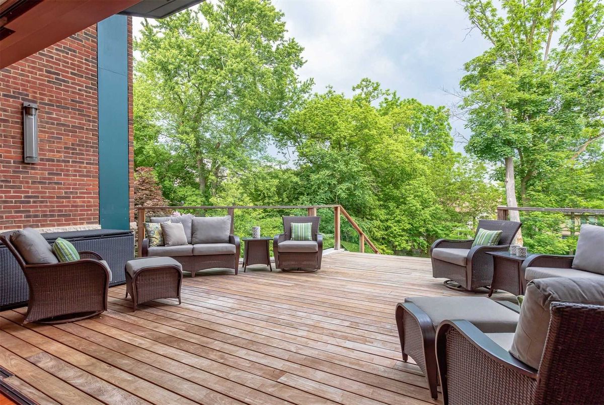 89 Kingsway Cres 89 Kingsway Cres Toronto