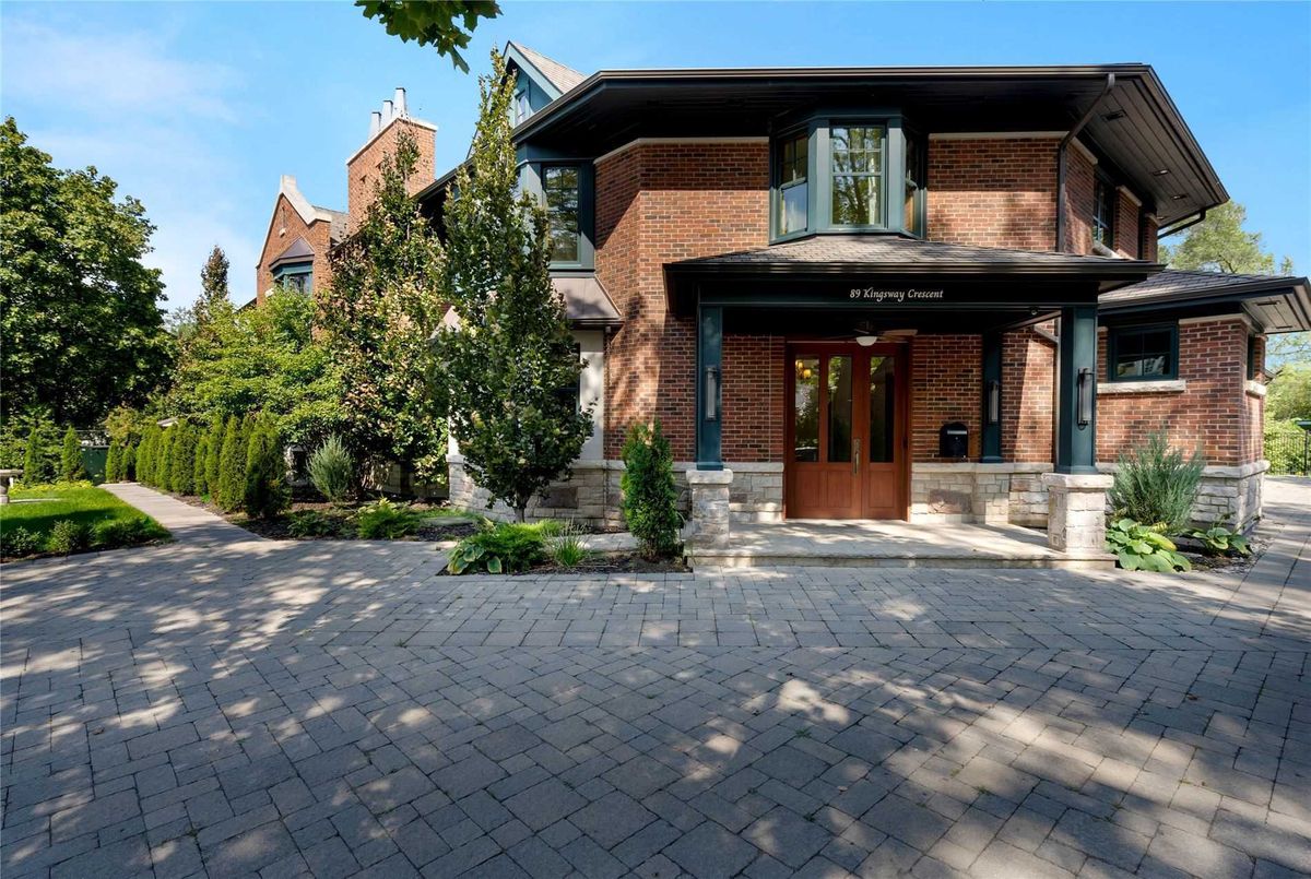 89 Kingsway Cres 89 Kingsway Cres Toronto