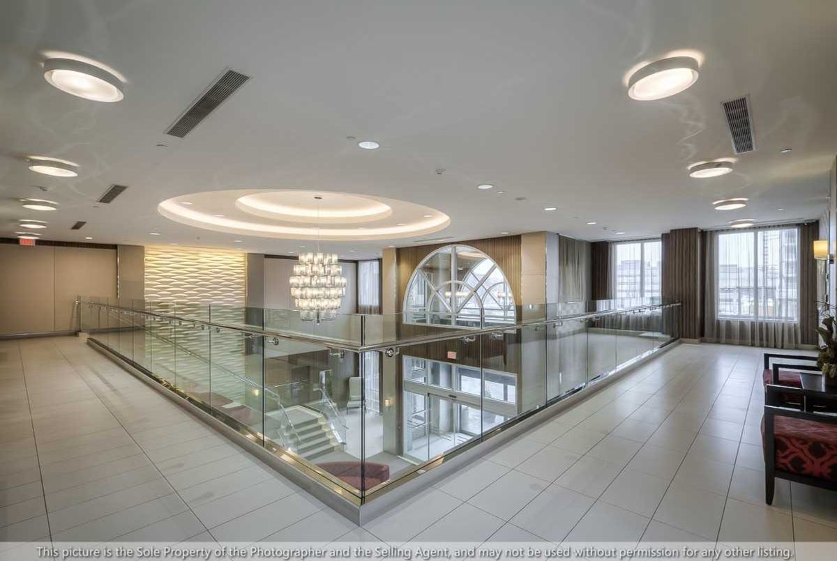 img-gallery