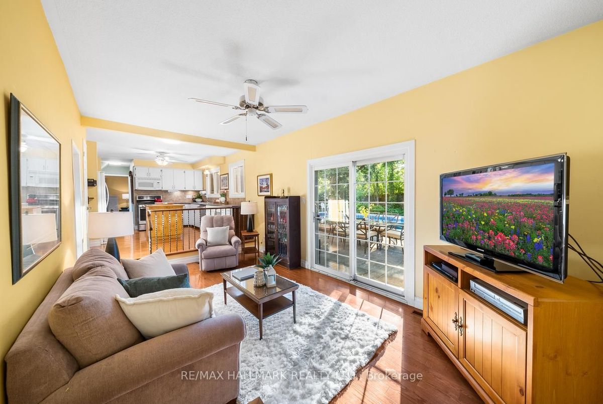 127 Glenview Dr 127 Glenview Dr Mississauga