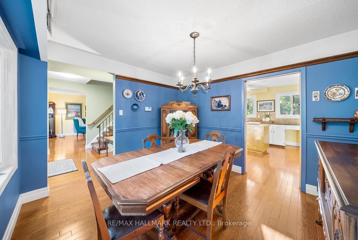 127 Glenview Dr 127 Glenview Dr Mississauga