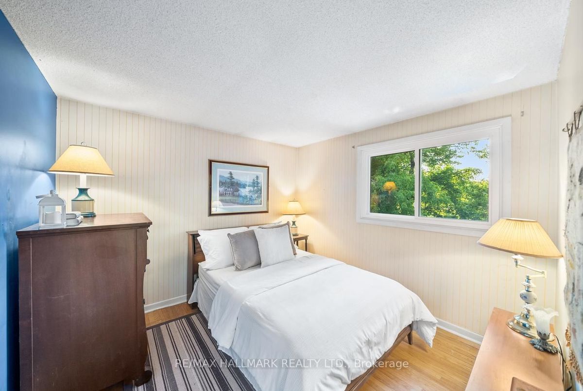 127 Glenview Dr 127 Glenview Dr Mississauga