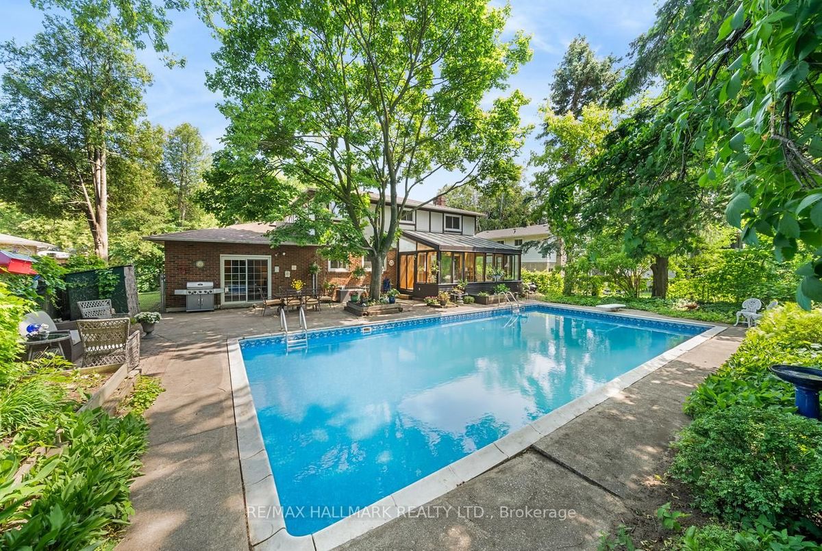 127 Glenview Dr 127 Glenview Dr Mississauga