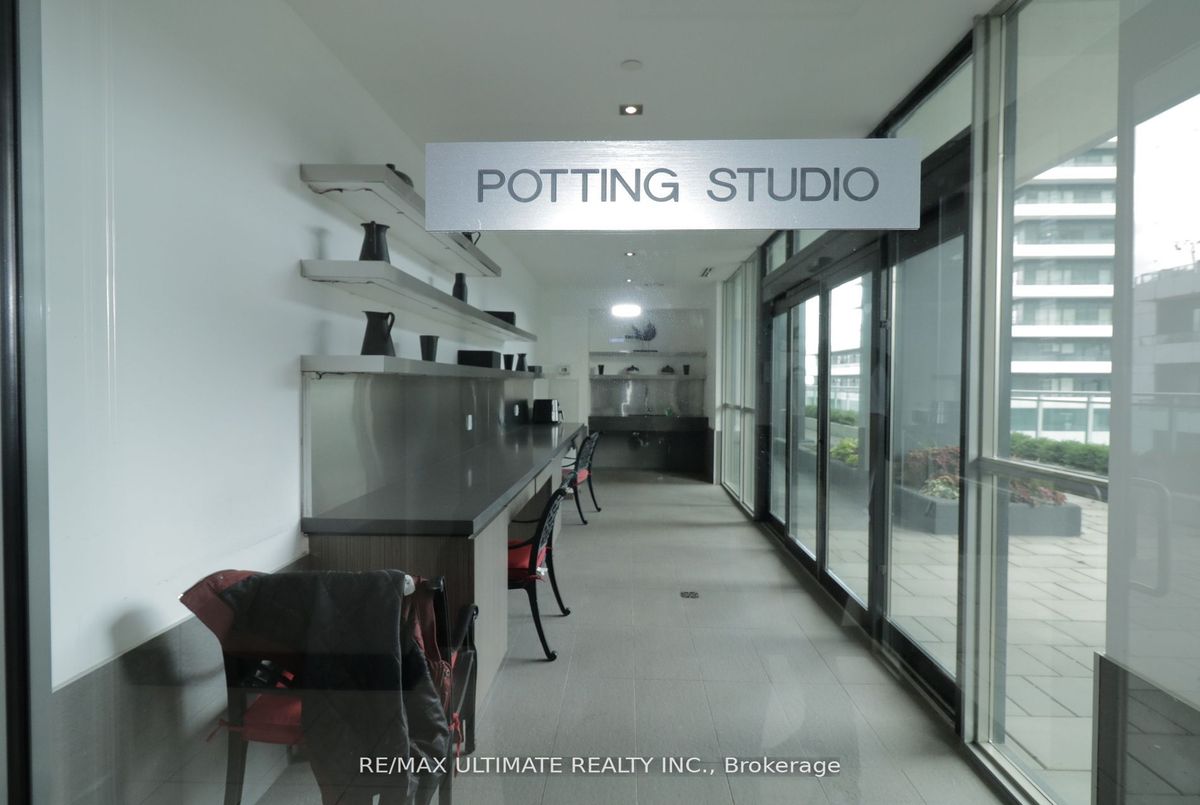 img-gallery