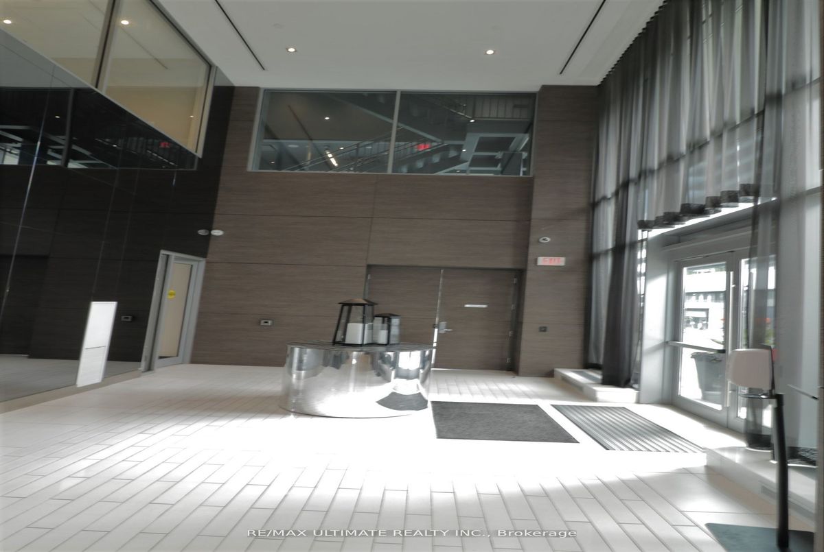 img-gallery