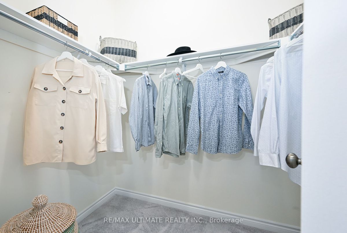 img-gallery