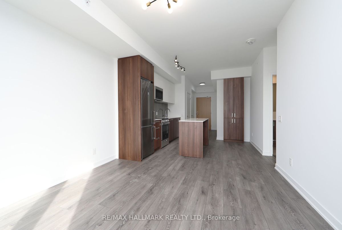 501-1787 St Clair Ave W 501-1787 St Clair Ave W Toronto
