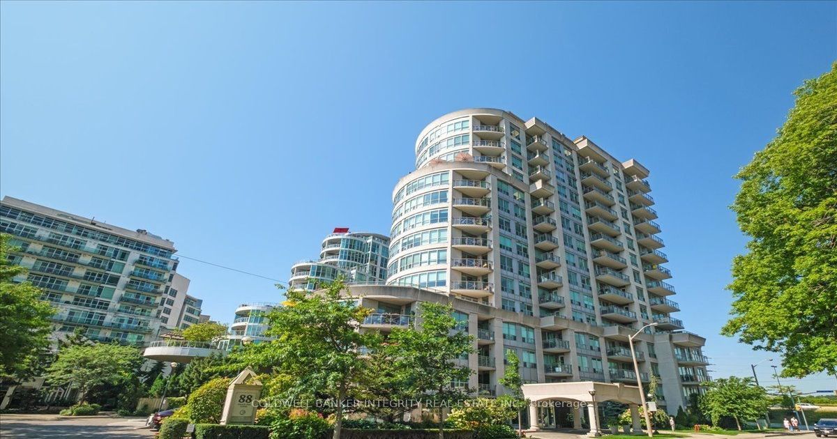 401-88 Palace Pier Court Toronto W06