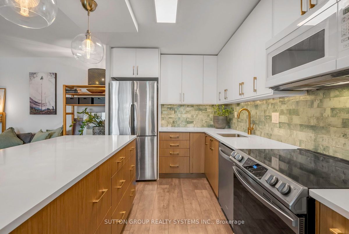 1709-360 Ridelle Ave 1709-360 Ridelle Ave Toronto