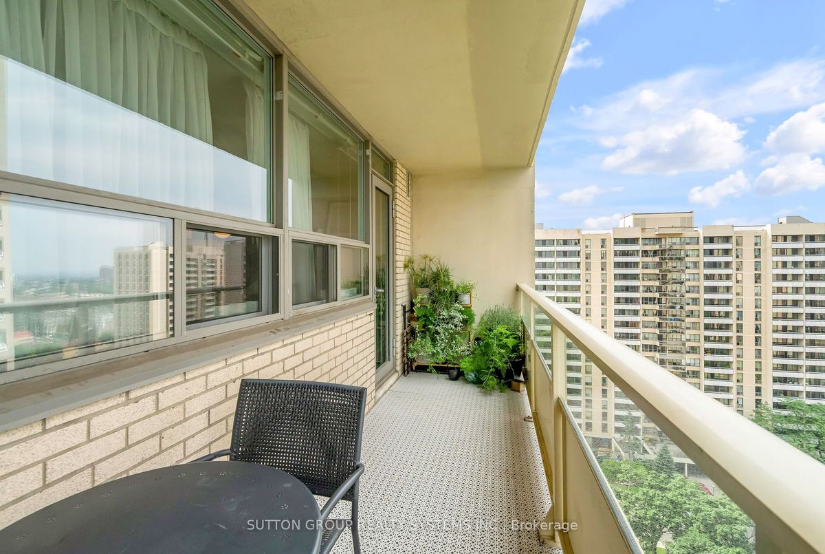 1709-360 Ridelle Ave 1709-360 Ridelle Ave Toronto